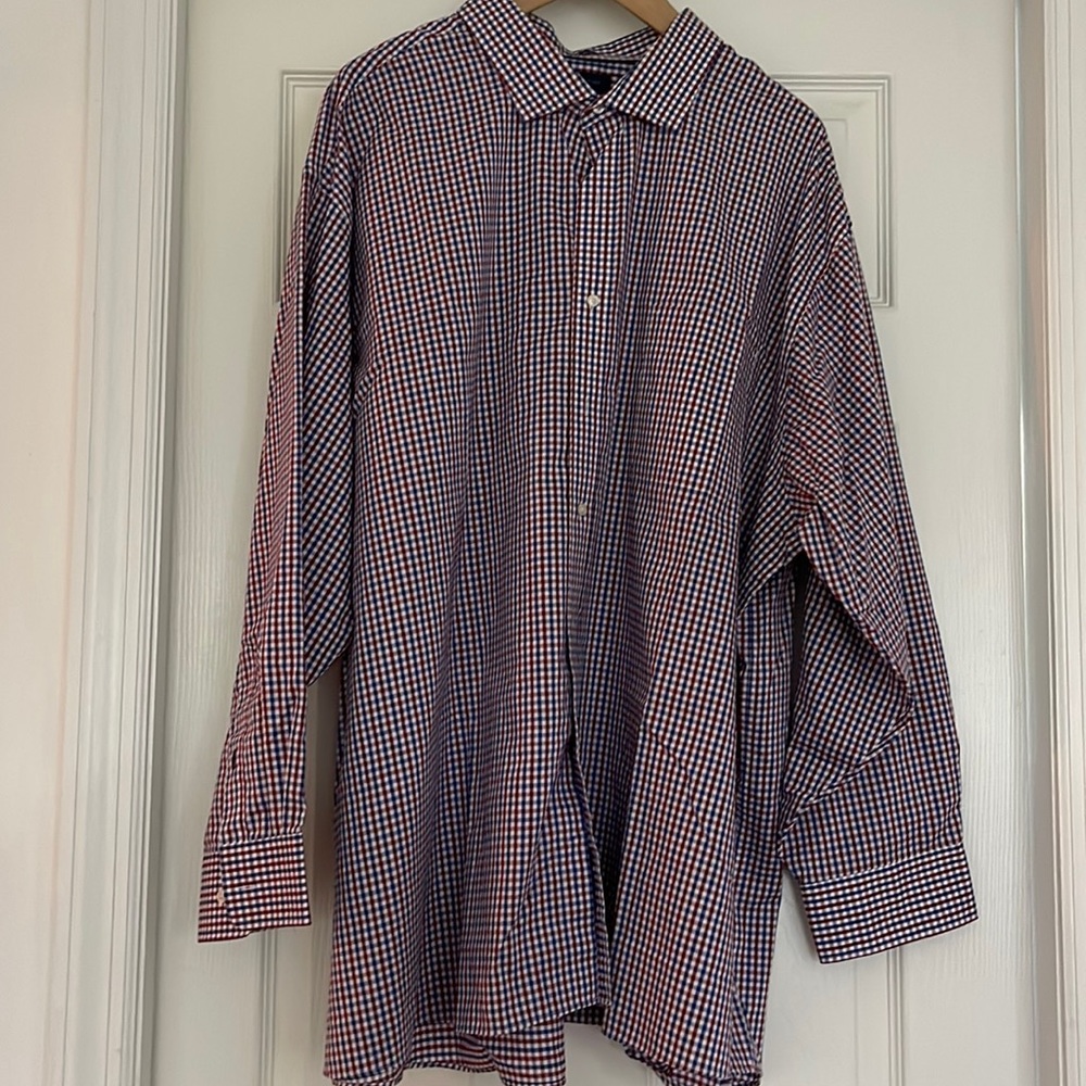 Tommy Hilfiger Mens dress shirt
